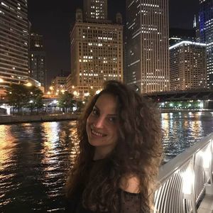 Meet your Posher, Lila